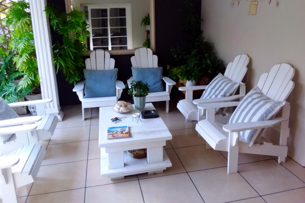 Oak Tree Manor Interior